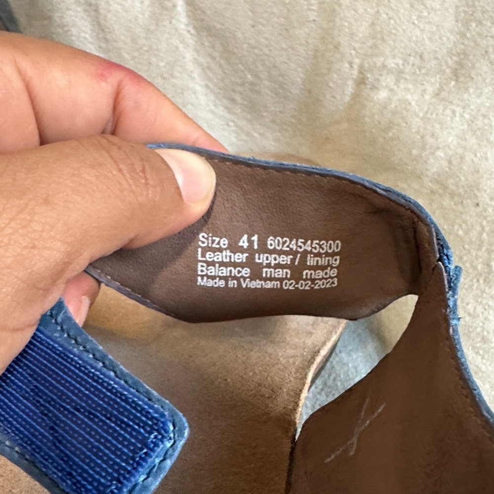 Dansko Reece Women's Vibrant Blue Sandals - Picture 2 of 13